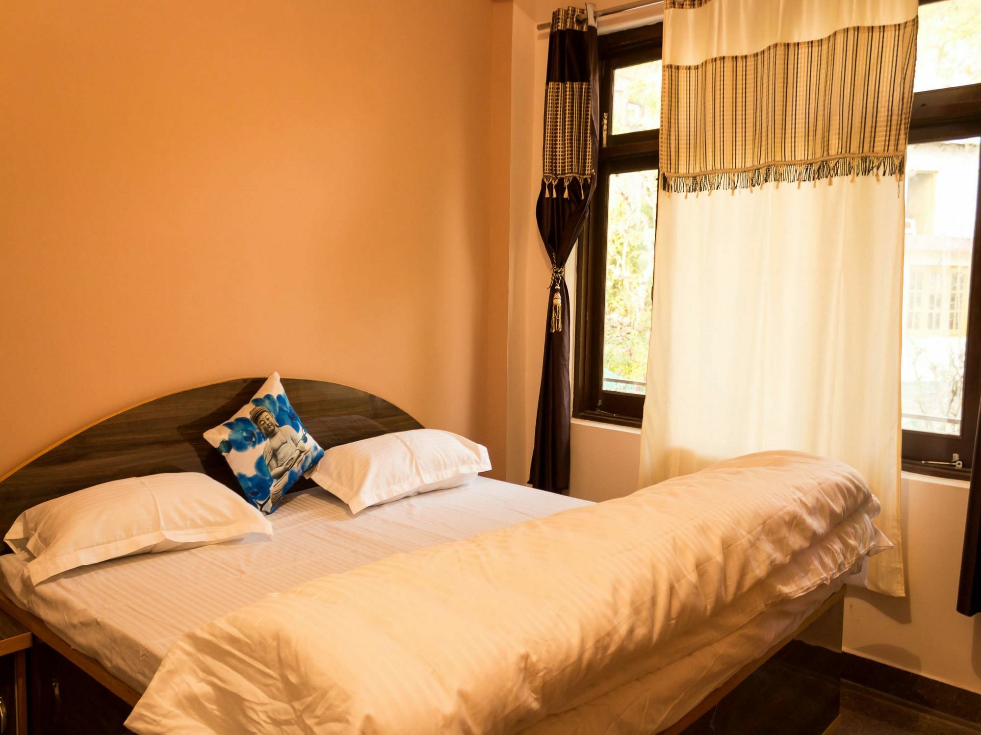 Oyo Home 13409 Cozy Stay Дхарамсала Екстериор снимка