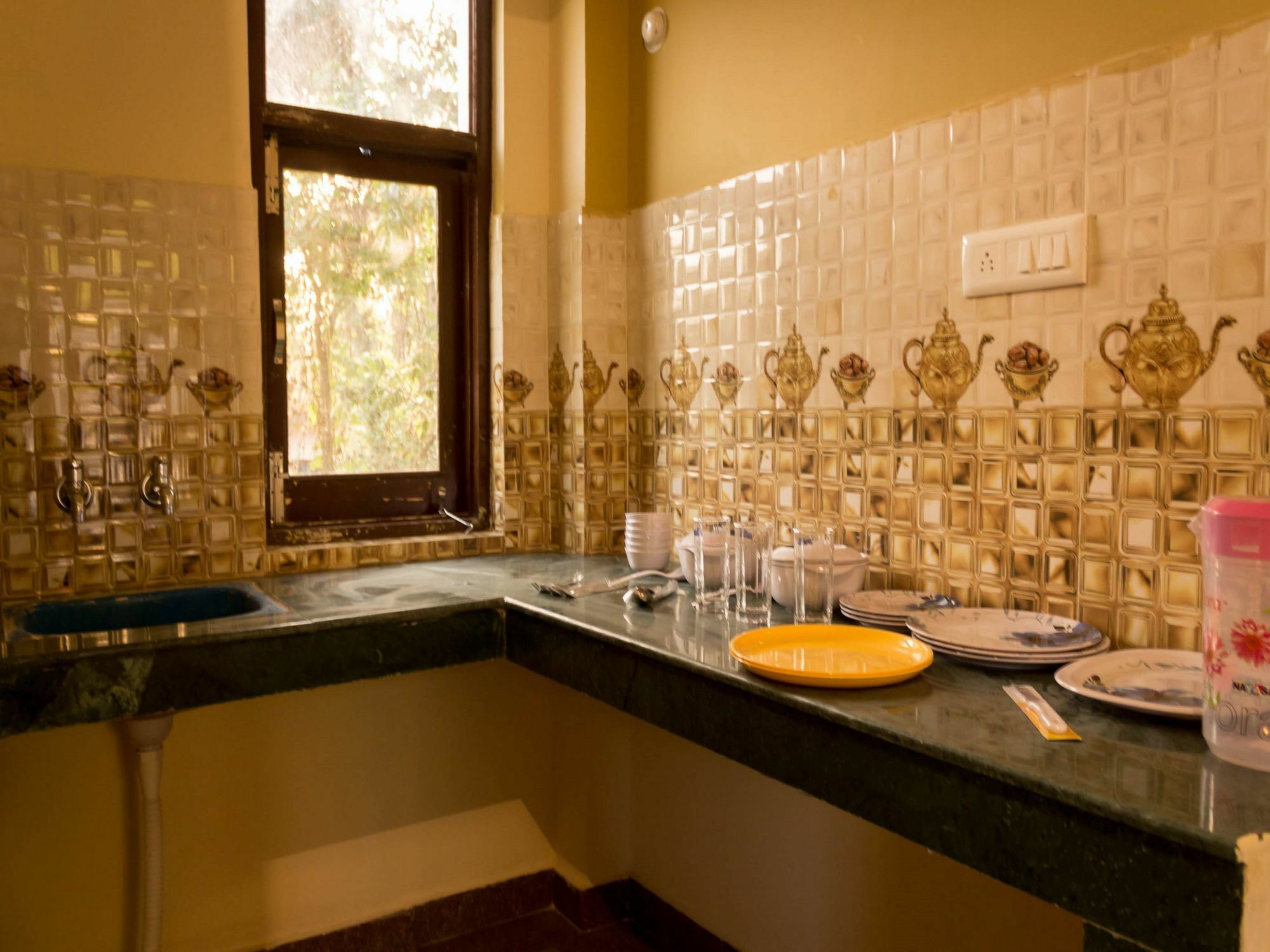 Oyo Home 13409 Cozy Stay Дхарамсала Екстериор снимка